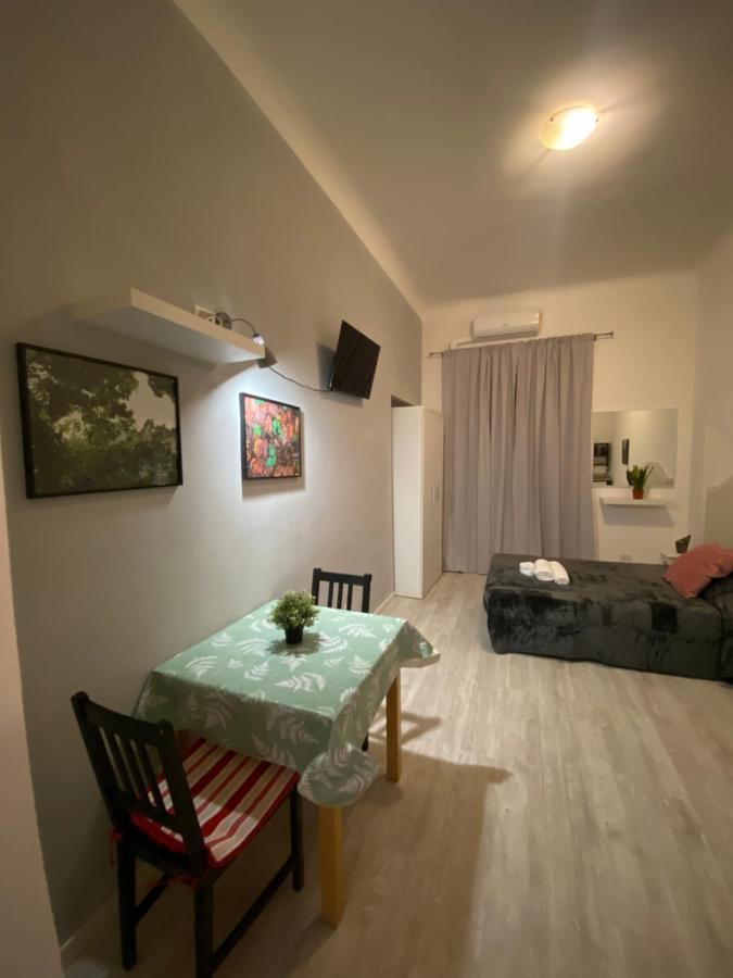B&B Little Appartaments โรม ภายนอก รูปภาพ
